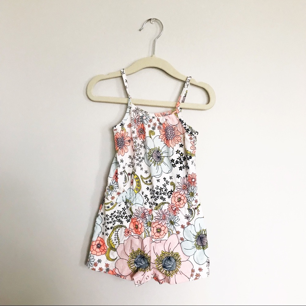Sleeveless jumper